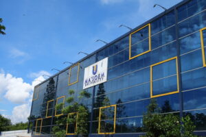 Menjadi Mahasiswa Jurusan Perbankan Syariah di Bandung: Kuliah Terjangkau, Peluang Karier Luas, dan Sambil Belajar Wirausaha