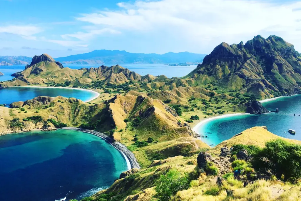Trip Labuan Bajo: Petualangan Eksotis yang Wajib Masuk Bucket List Anda