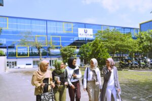 Bangun Masa Depan Finansial yang Lebih Pasti: Jurusan Perbankan Syariah Universitas Ma’soem Bandung dengan Biaya Kuliah Hemat dan Prospek Global